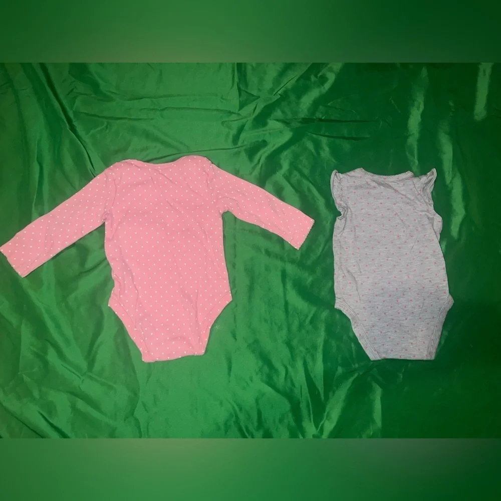 Carters Pink and Gray Polka Dot Kids Bodysuit Set